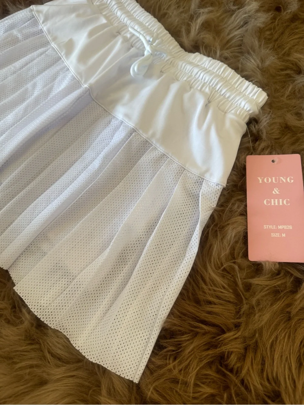 Sporty mini skirt white pleated drawstring tennis skort